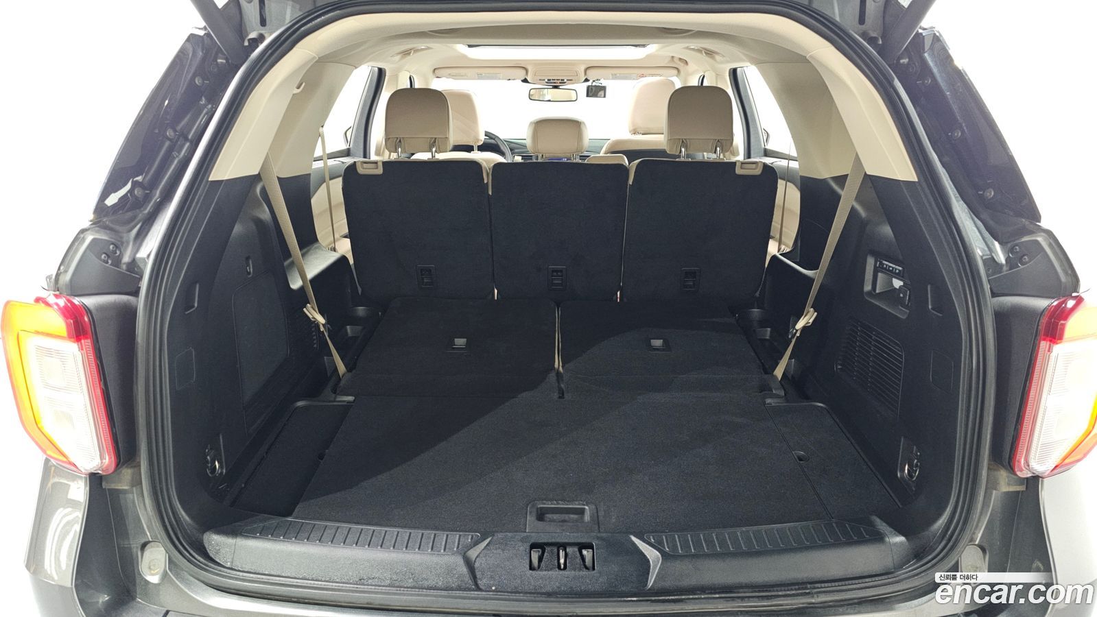 Ford Explorer Mk6