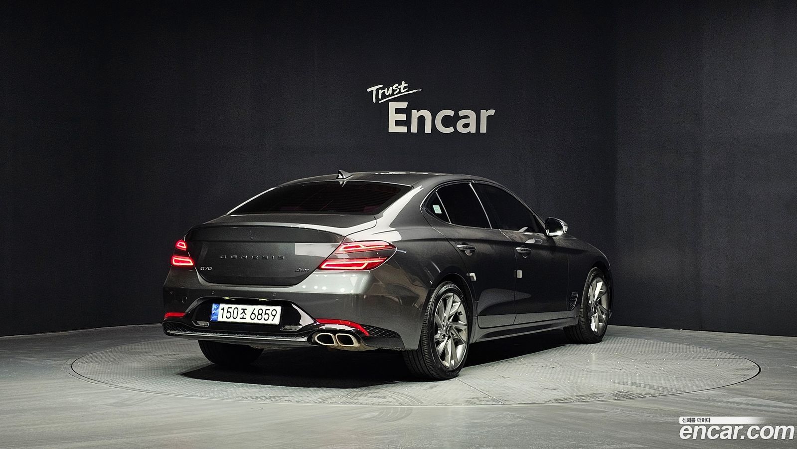 Genesis G70