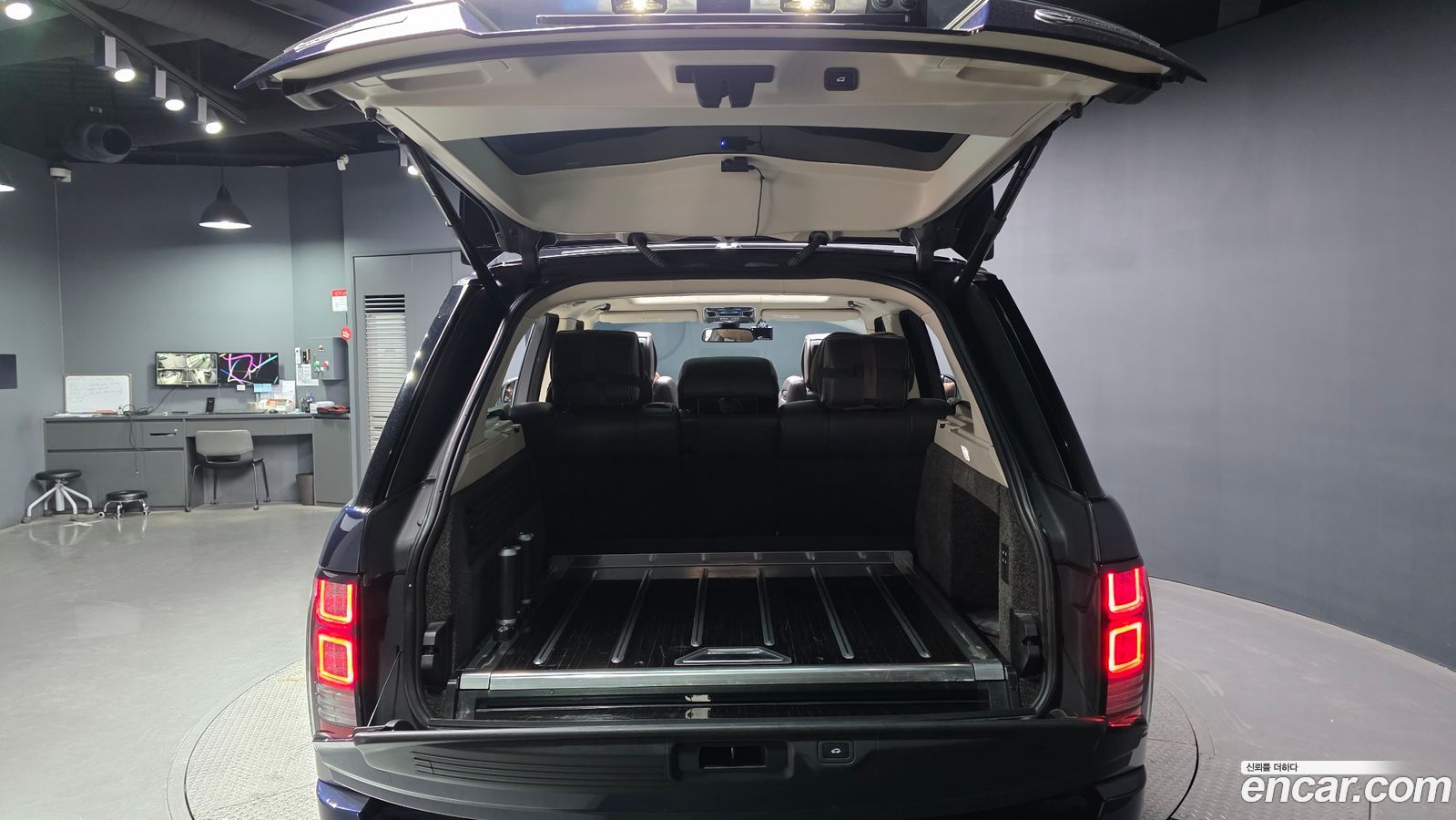 Land Rover Range Rover Mk4