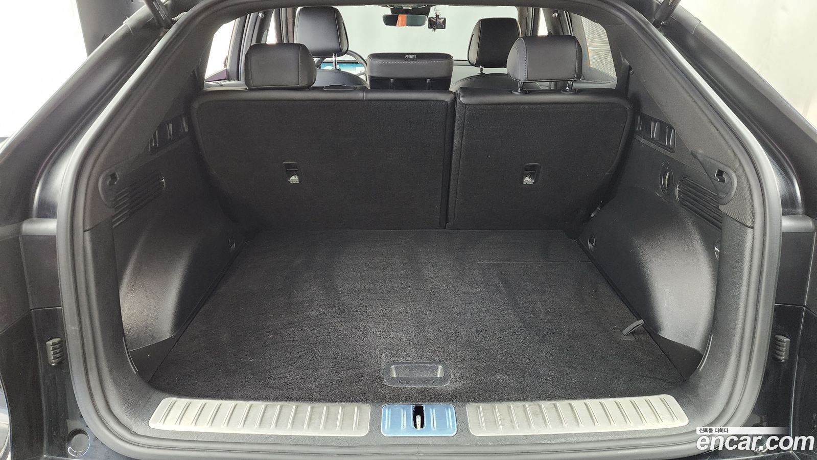 Genesis GV60