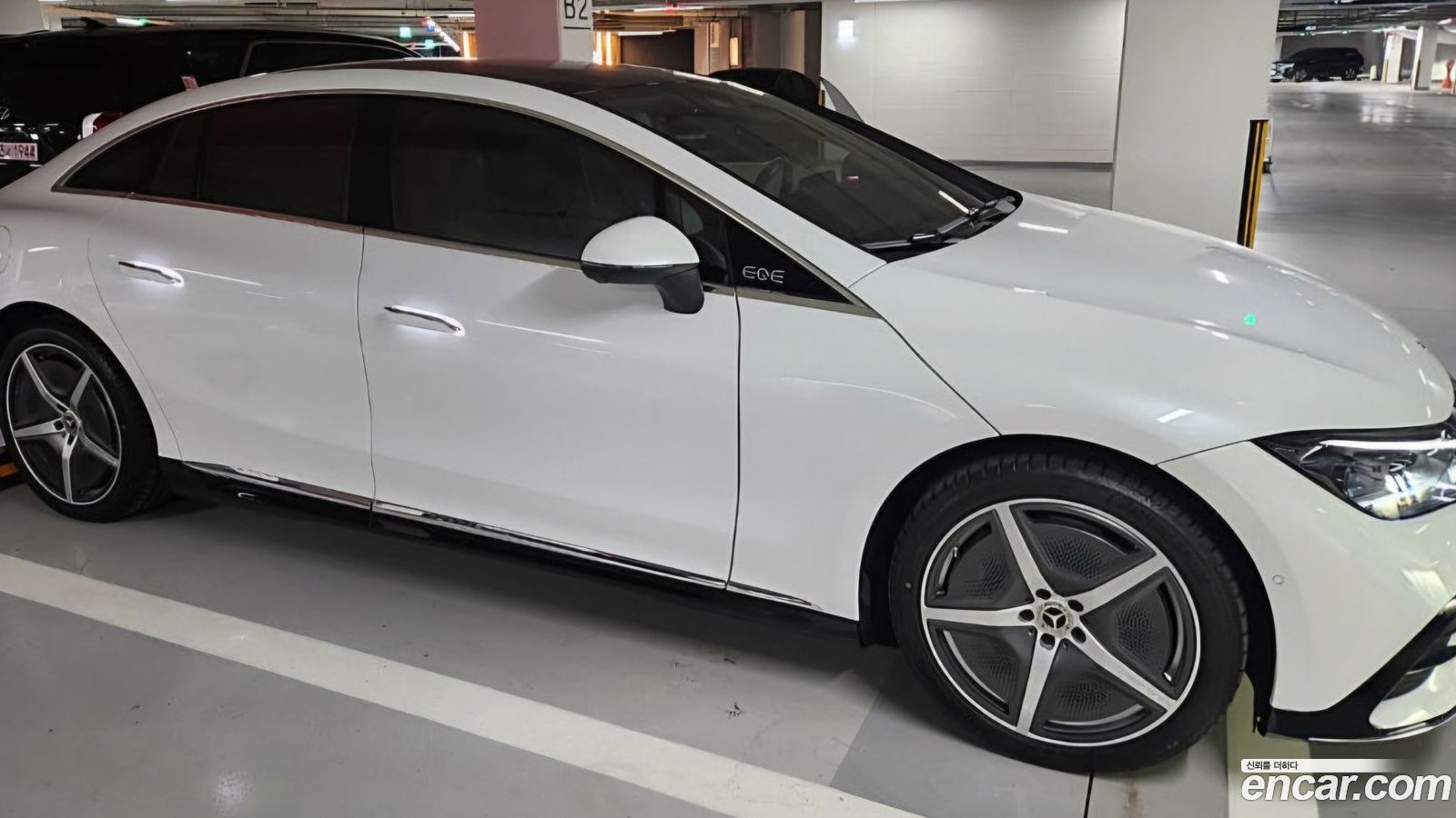 Mercedes-Benz EQE