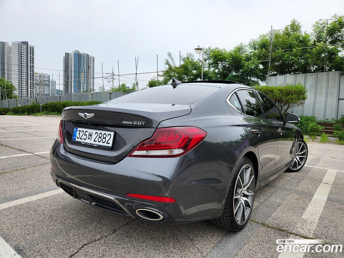 Genesis G70