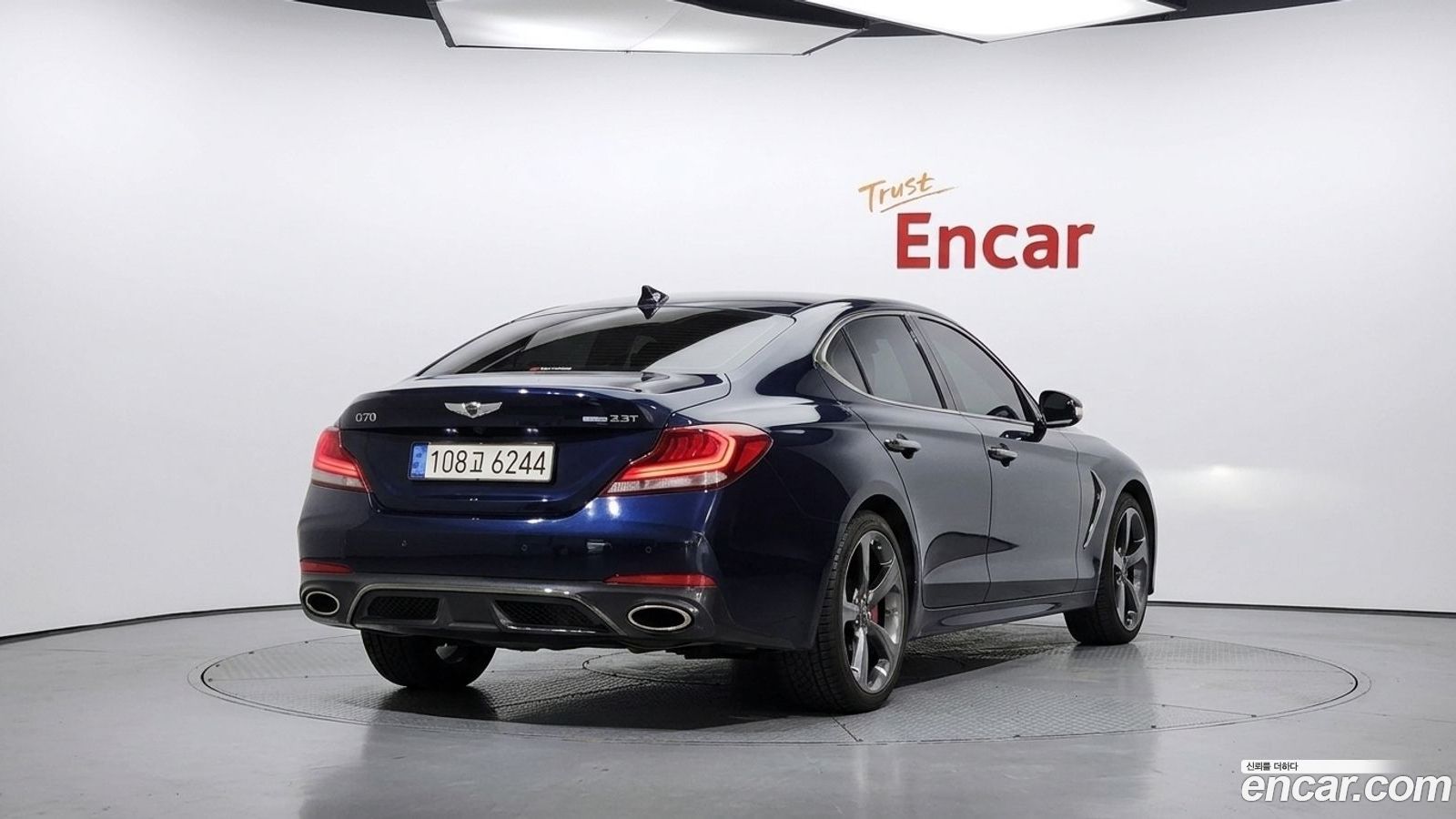 Genesis G70