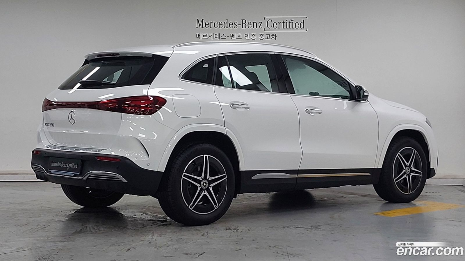 Mercedes-Benz EQA