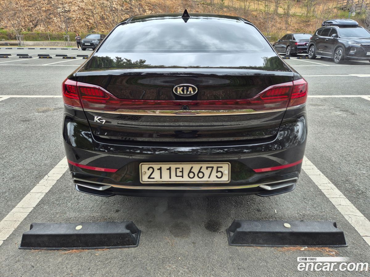 Kia K7