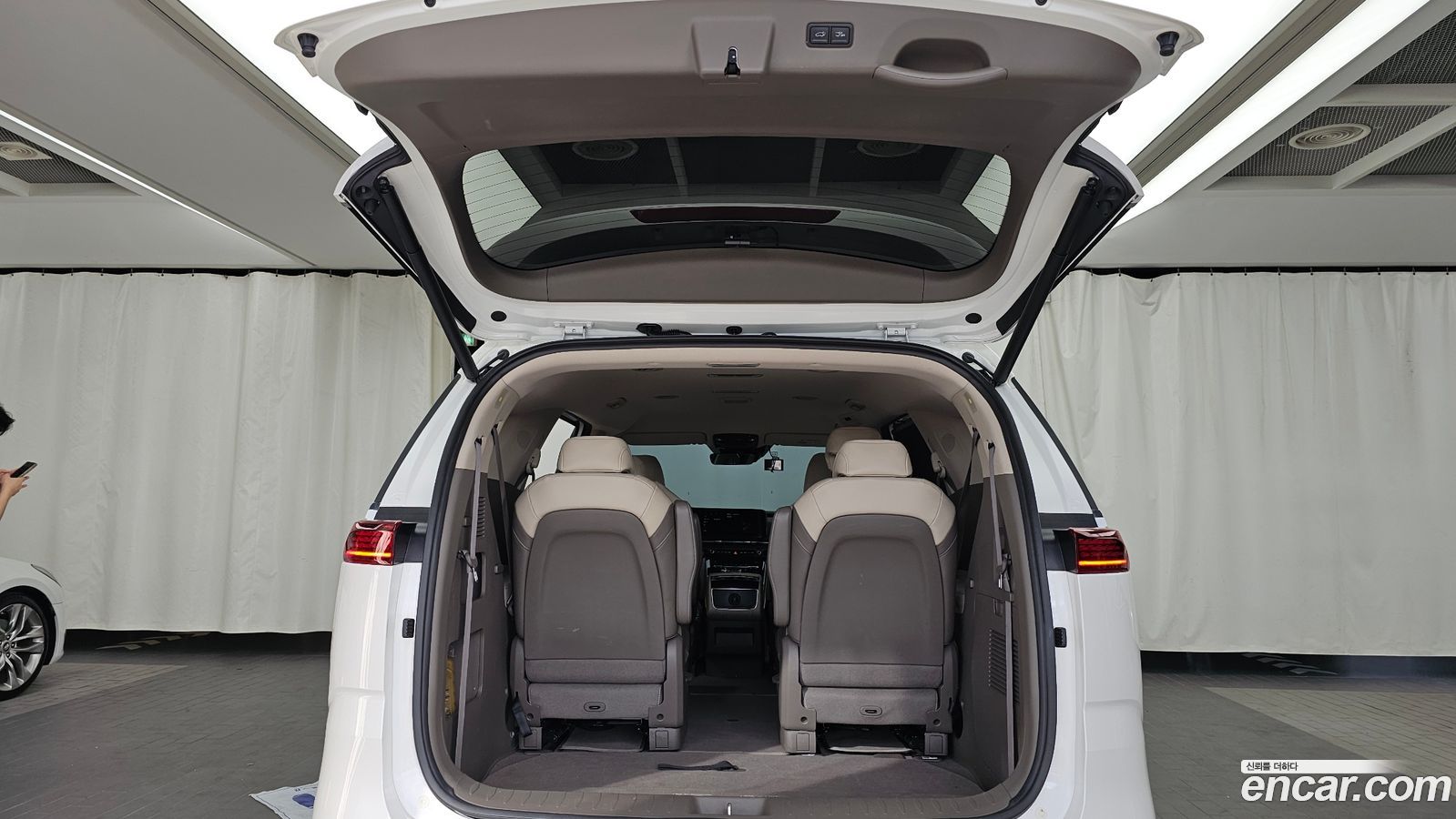 Kia Canival Mk4