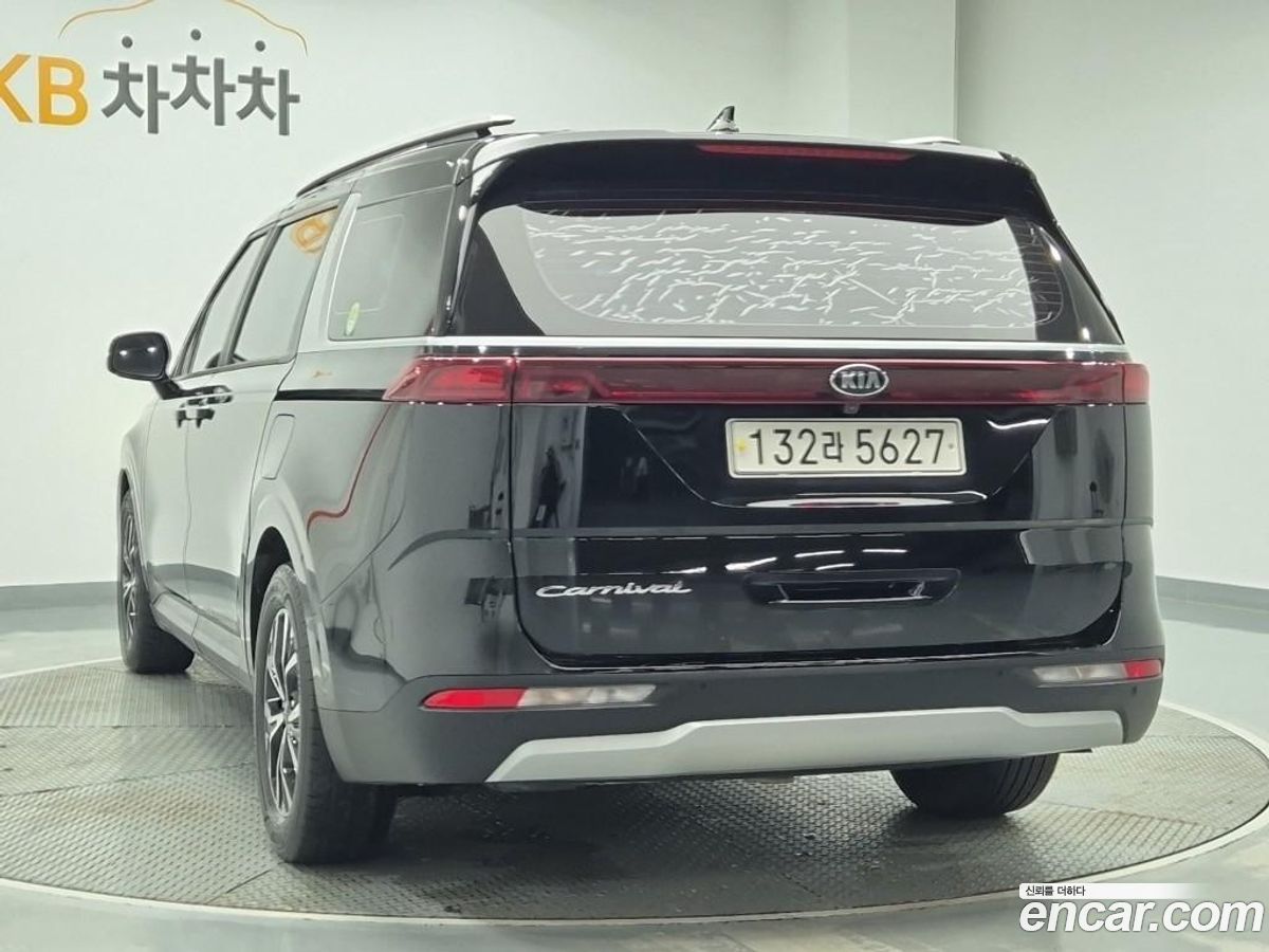 Kia Canival Mk4