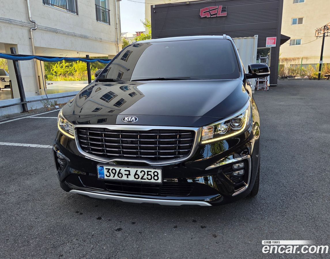 Kia Canival