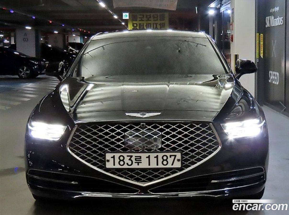 Genesis G90