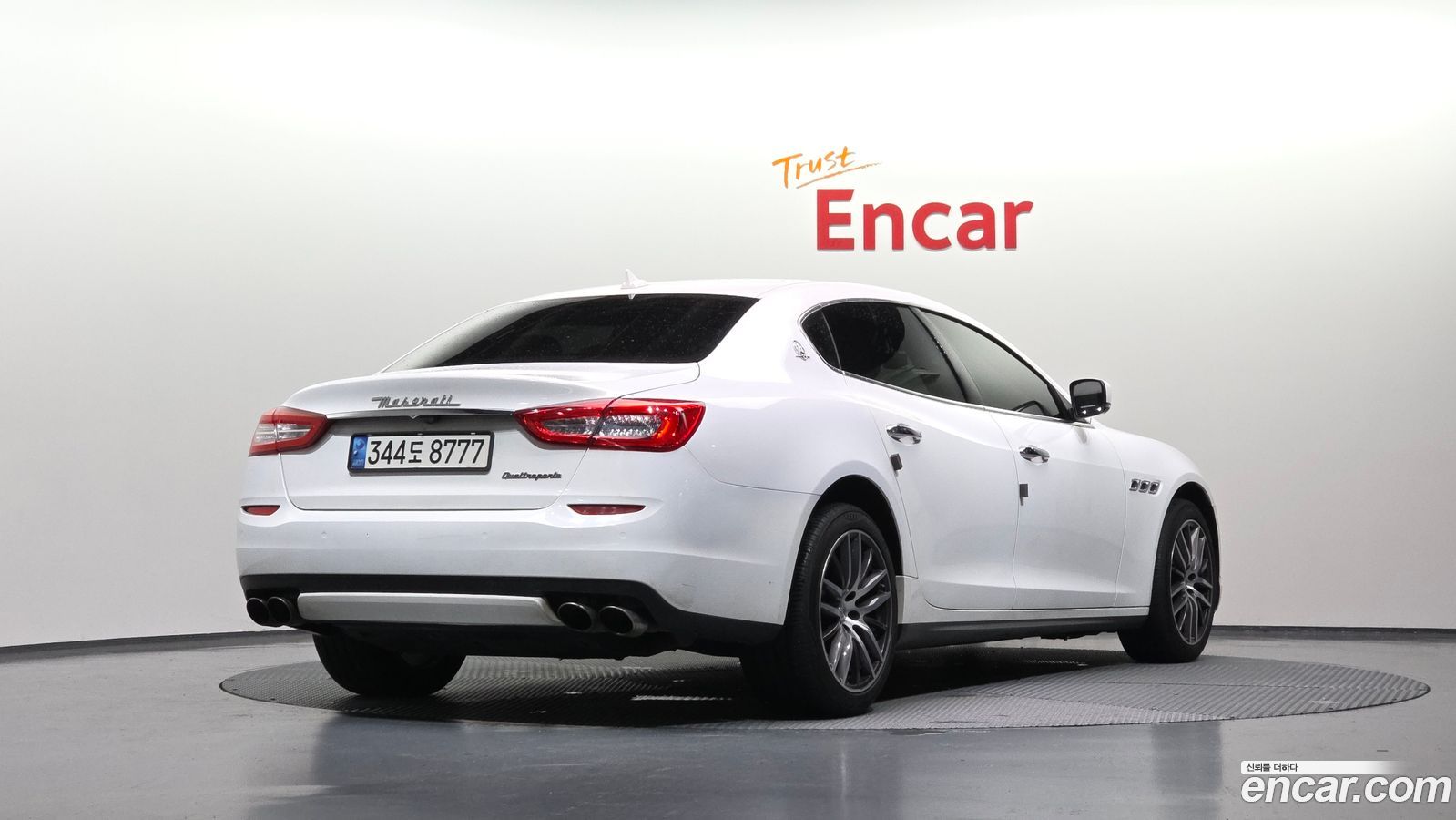 Maserati Quattroporte