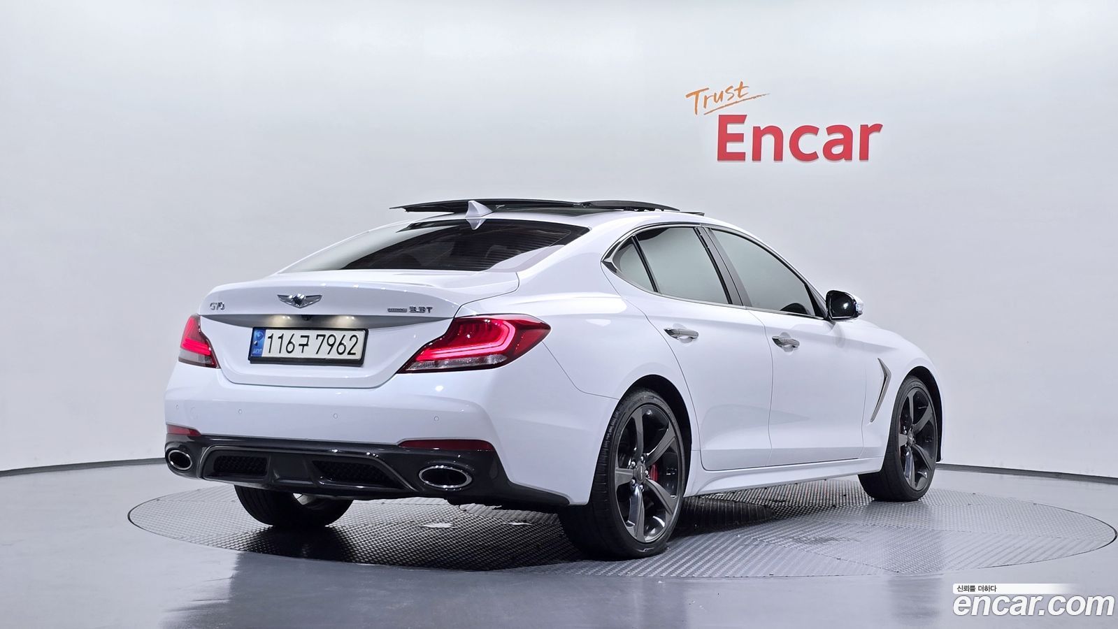 Genesis G70