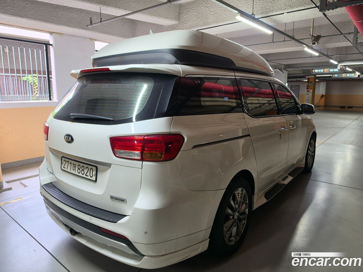 Kia Canival