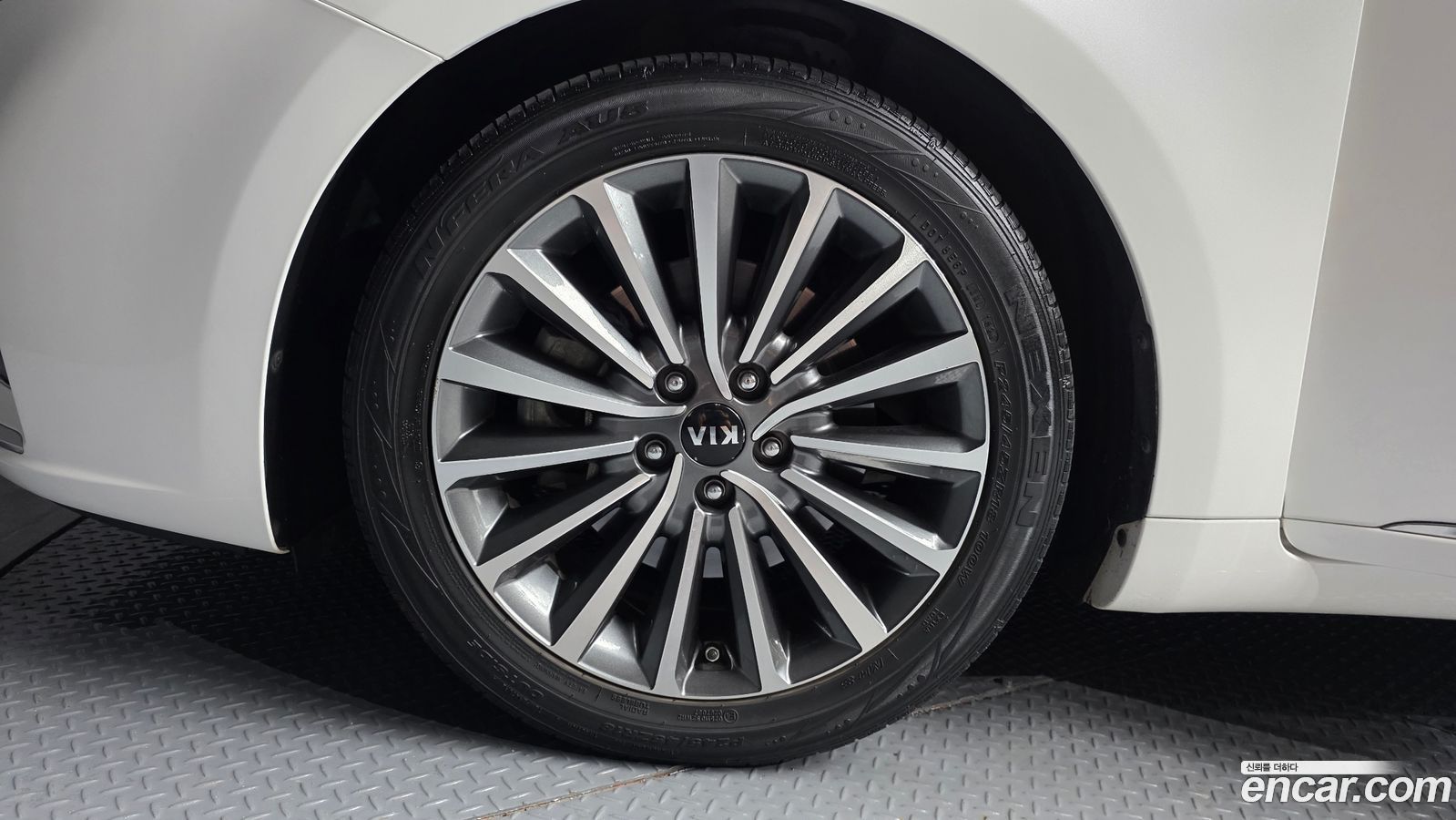 Kia K7