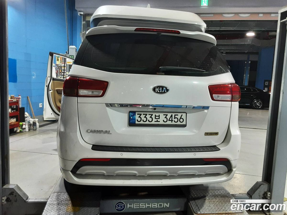 Kia Canival