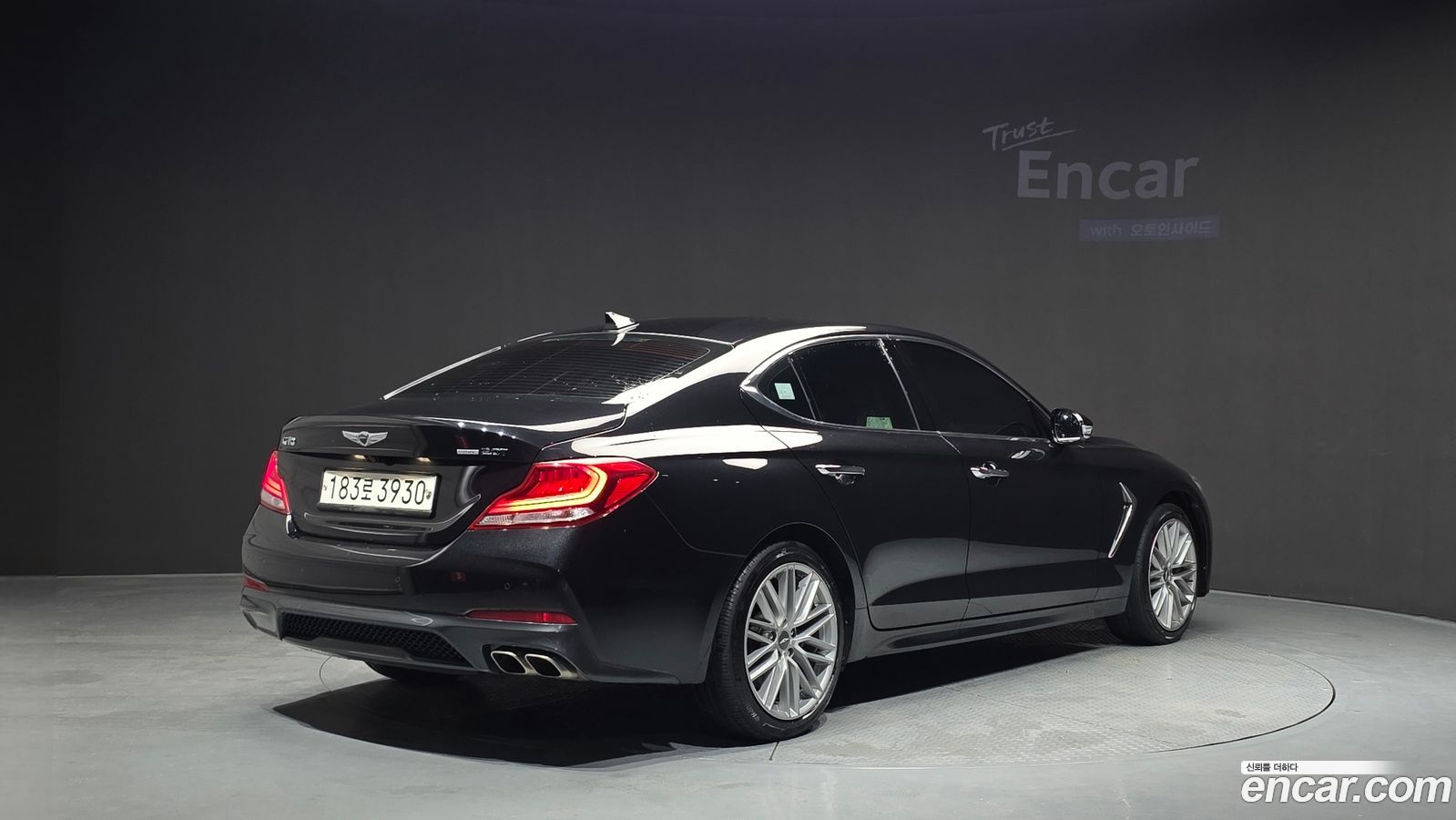 Genesis G70