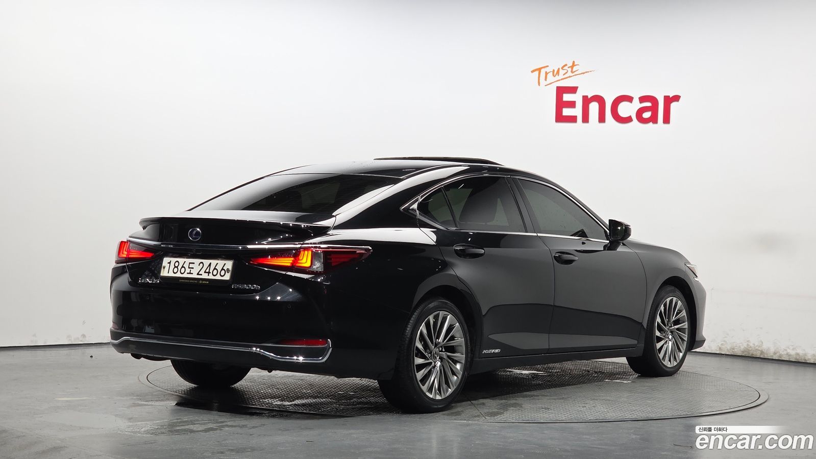 Lexus ES Mk7