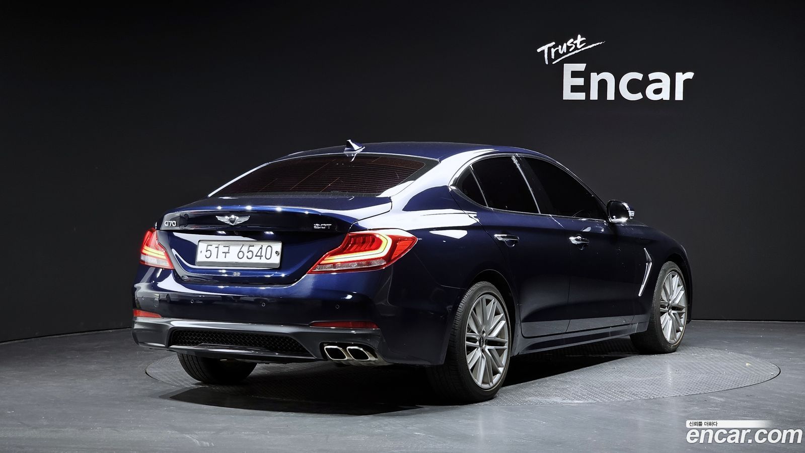 Genesis G70