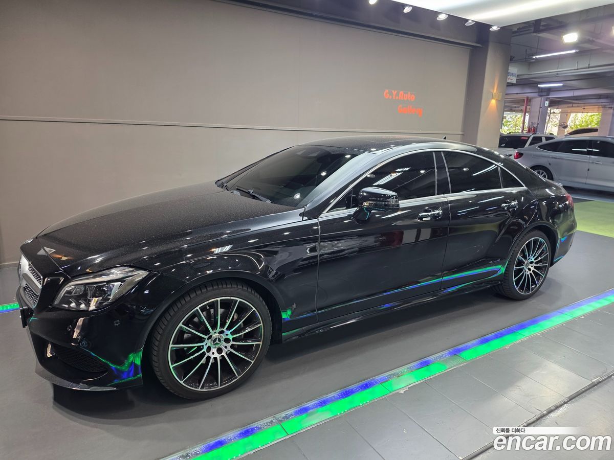 Mercedes-Benz CLS-Class