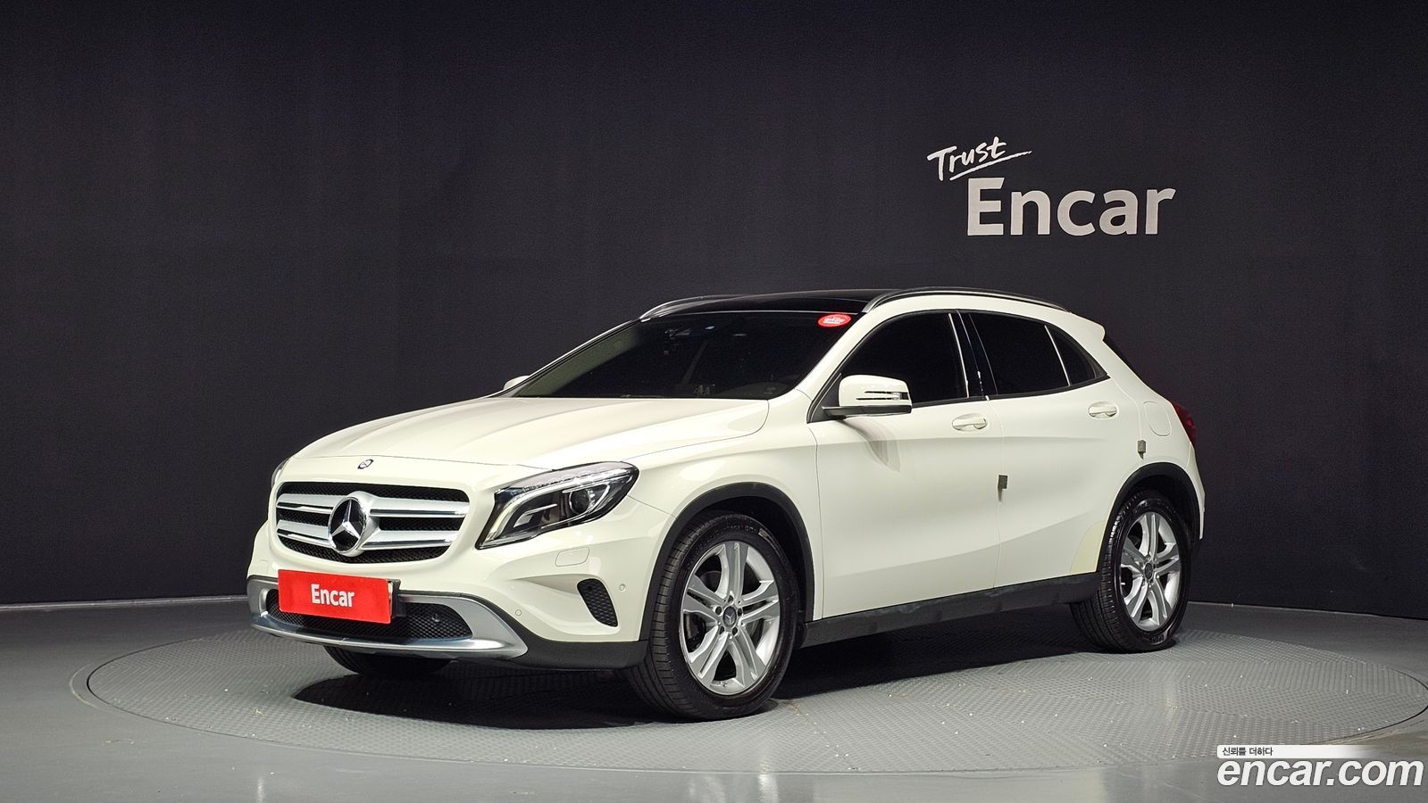 Mercedes-Benz GLA-Class