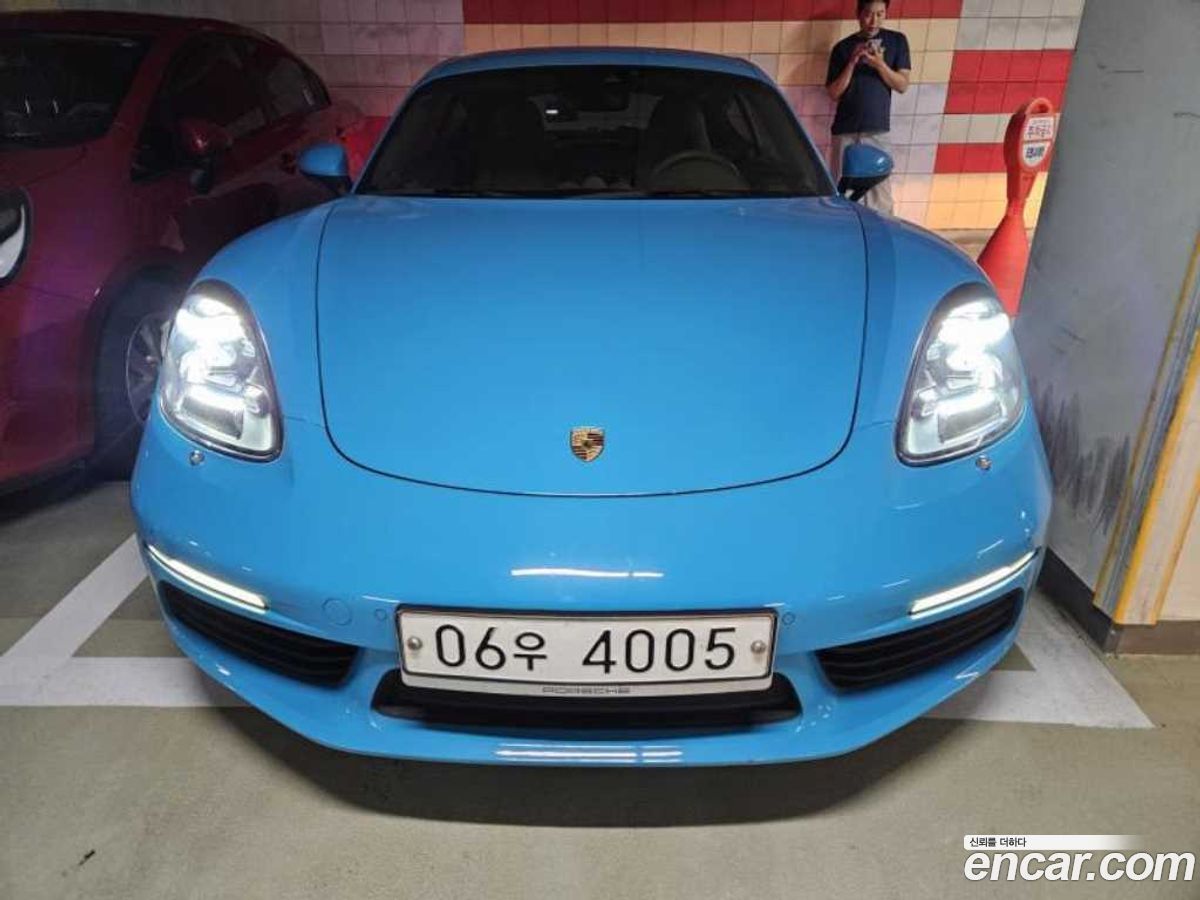 Porsche 718