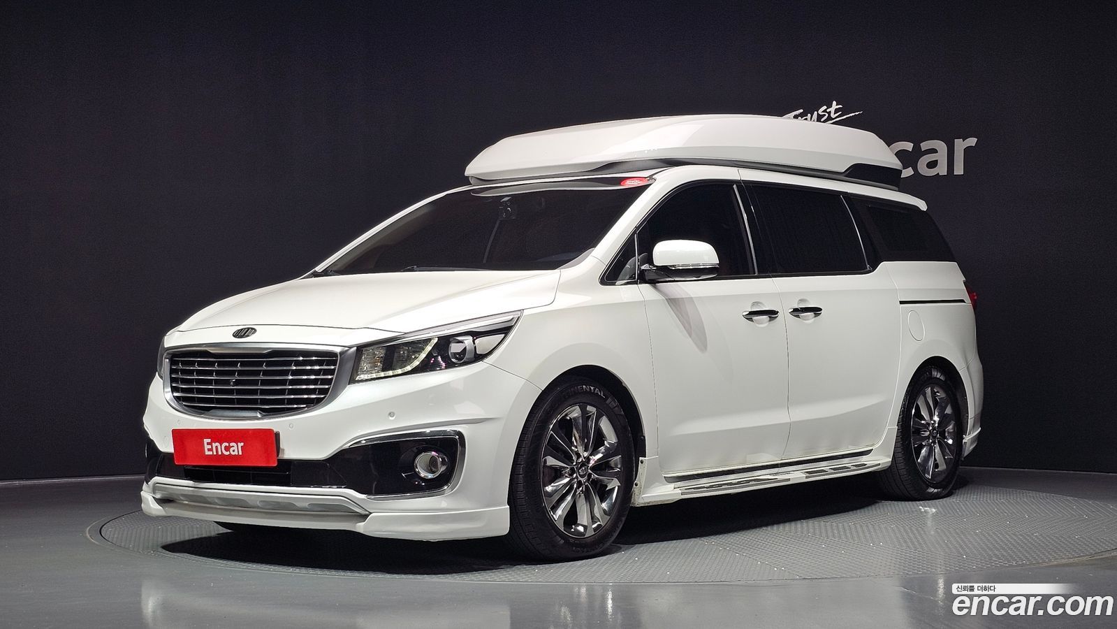 Kia Canival