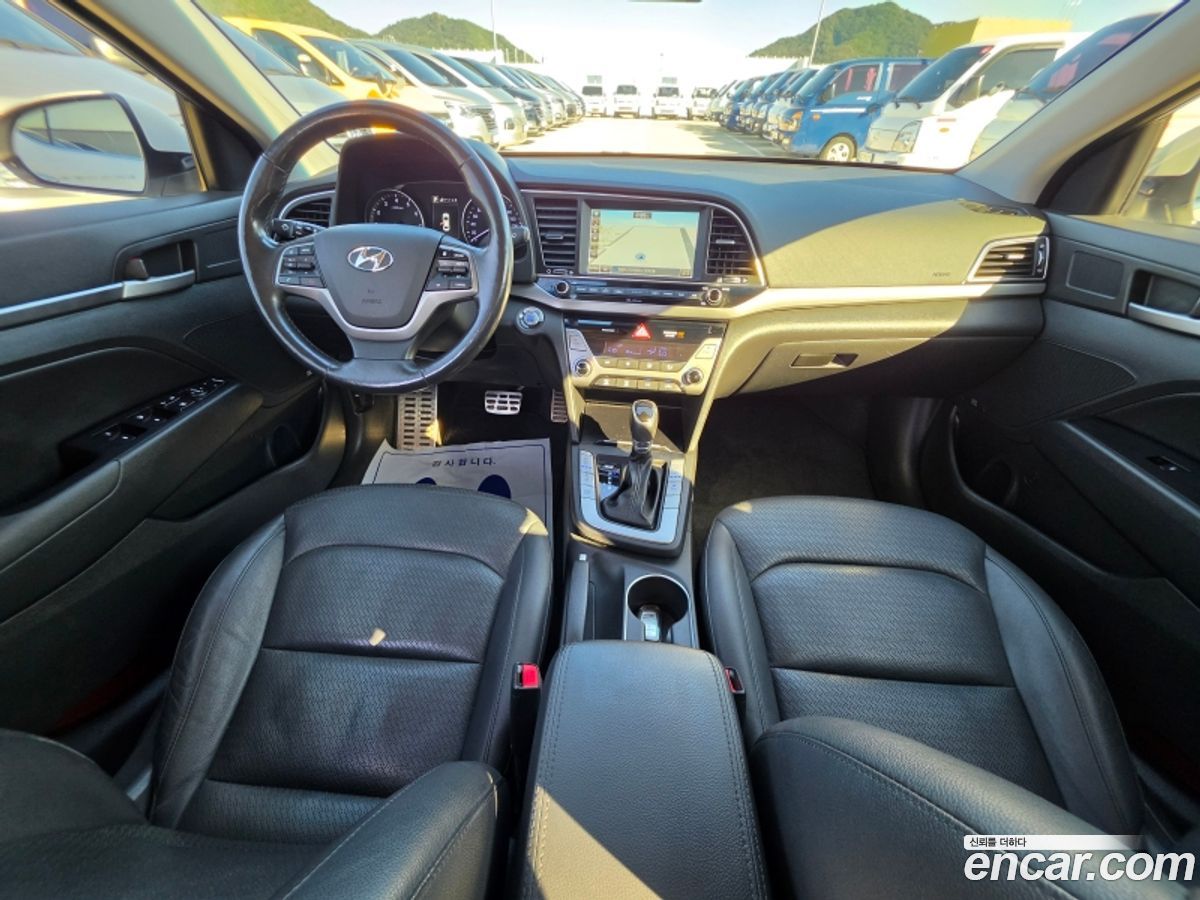 Hyundai AVANTE