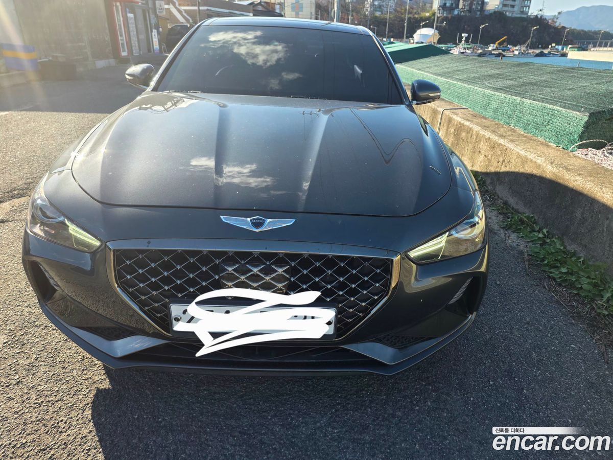 Genesis G70