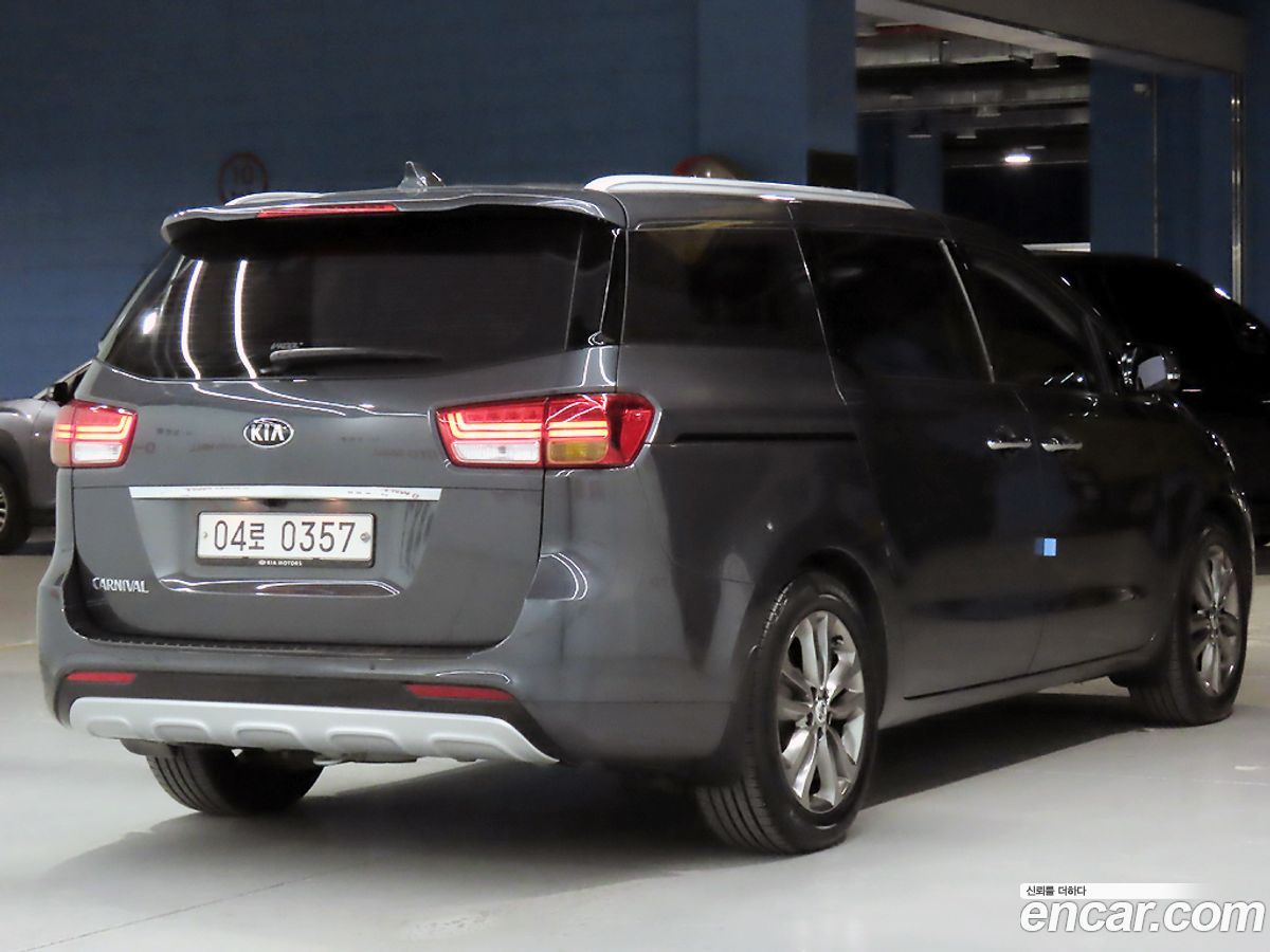 Kia Canival