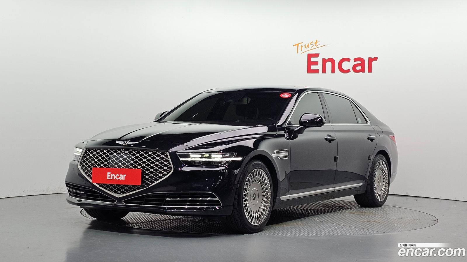 Genesis G90
