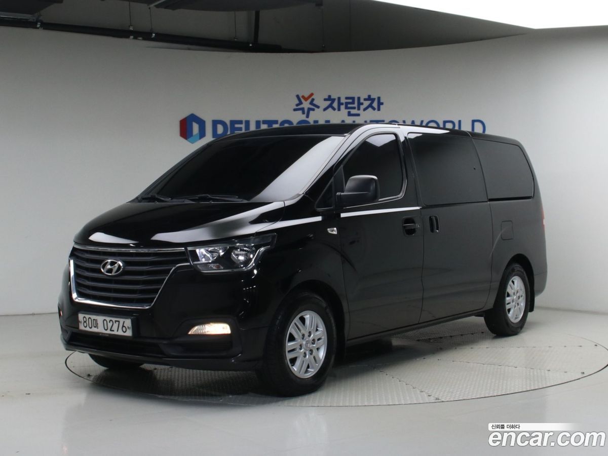 Hyundai Starex