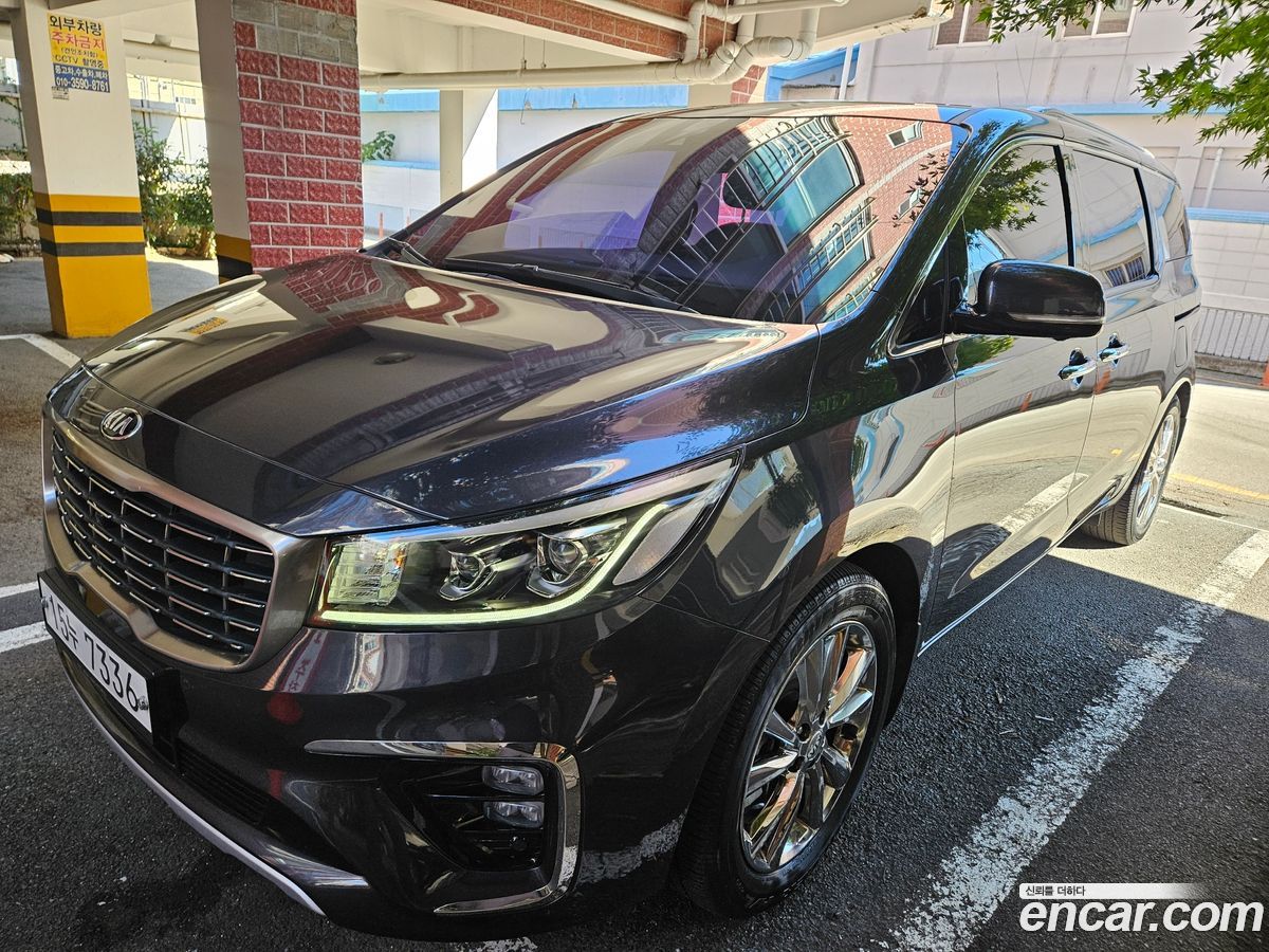 Kia Canival