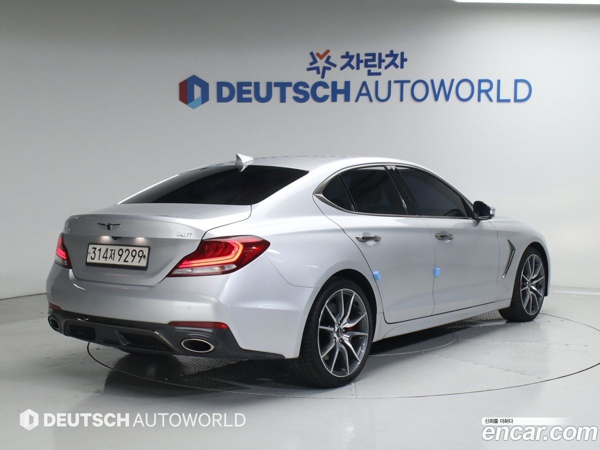 Genesis G70
