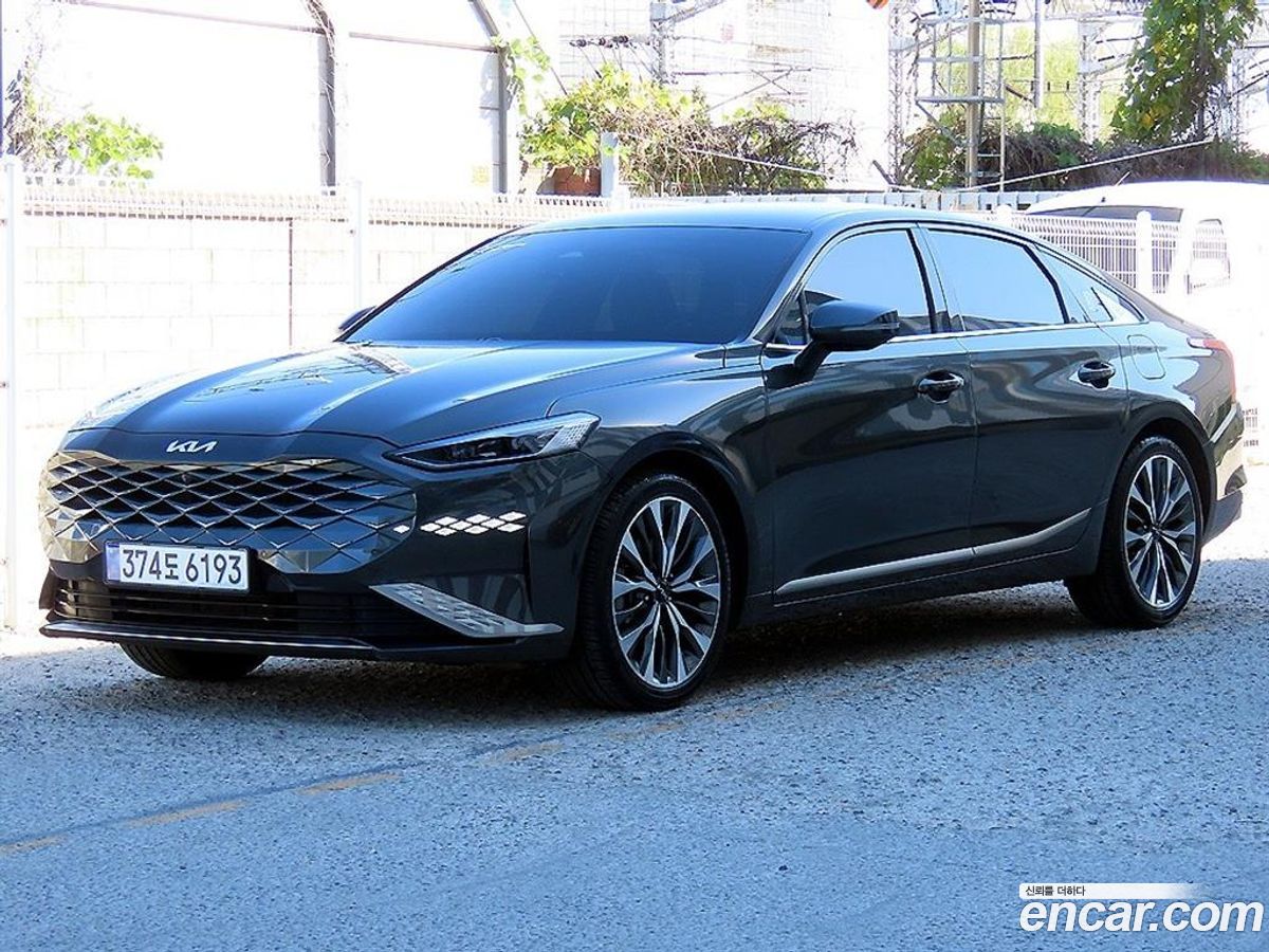 Kia K8