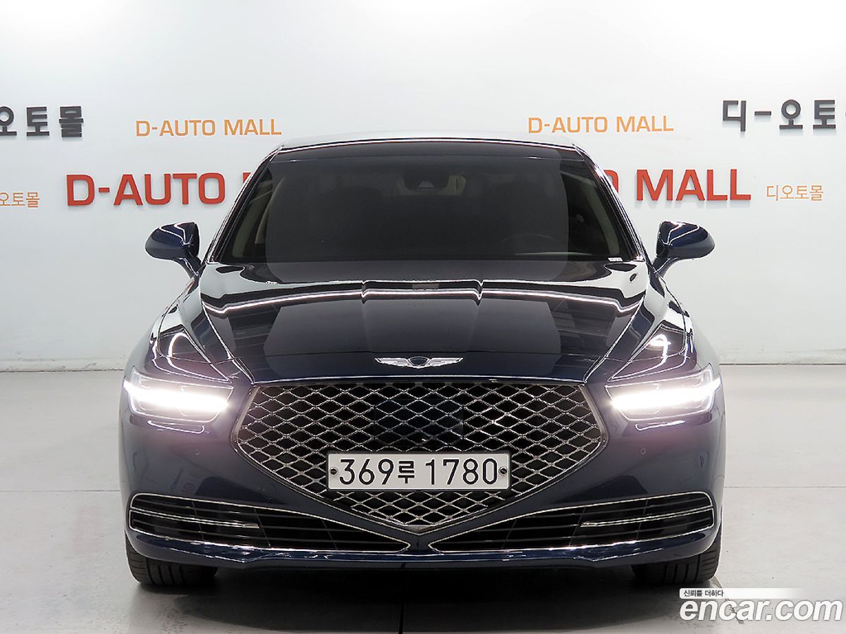 Genesis G90