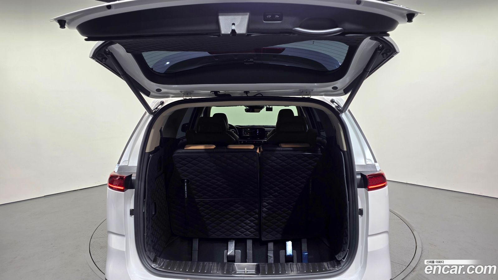 Kia Canival Mk4