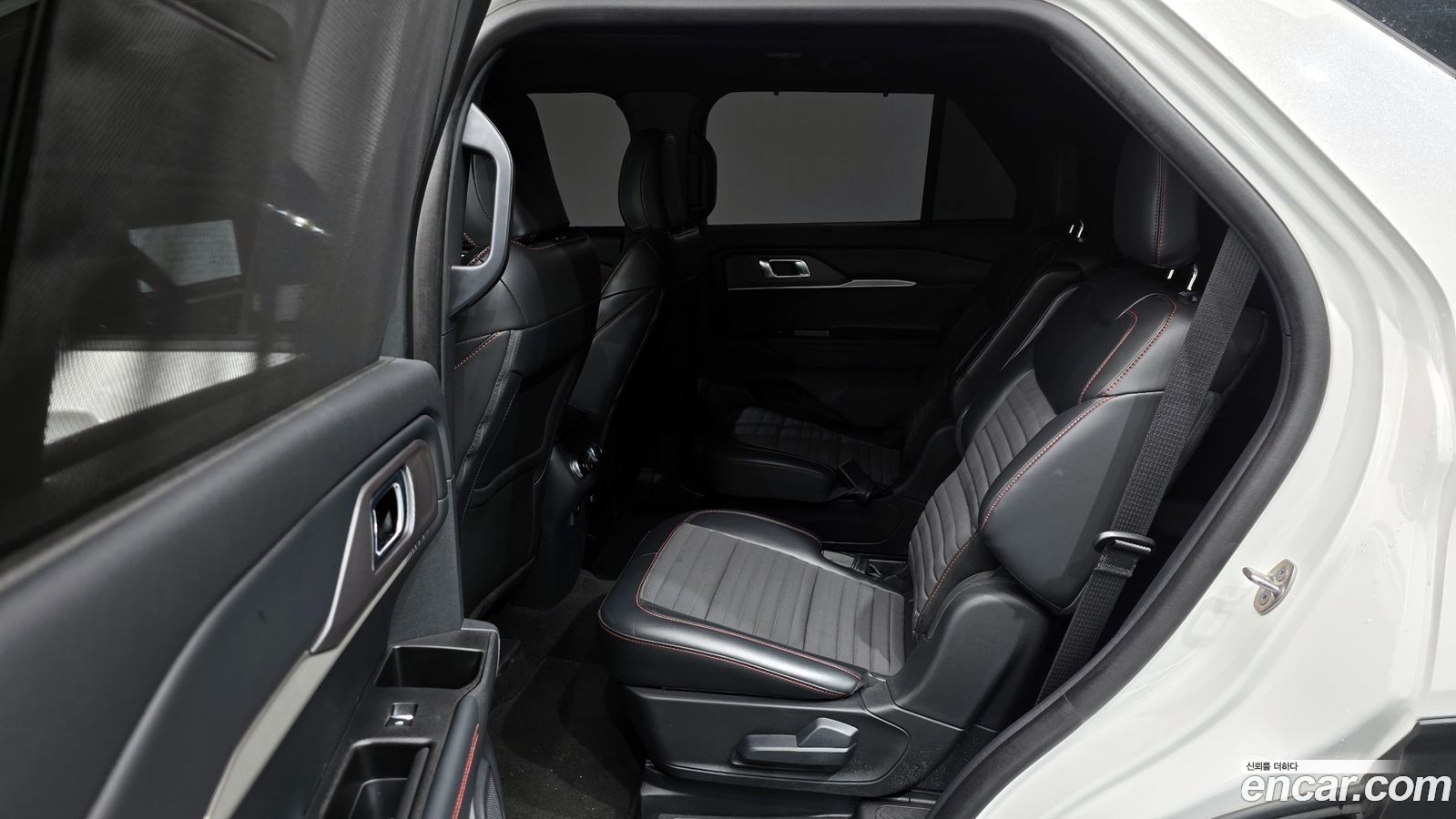 Ford Explorer Mk6