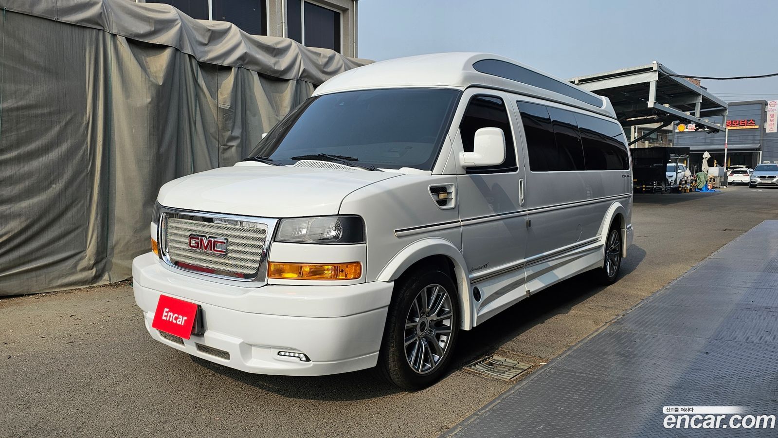 GMC Savana