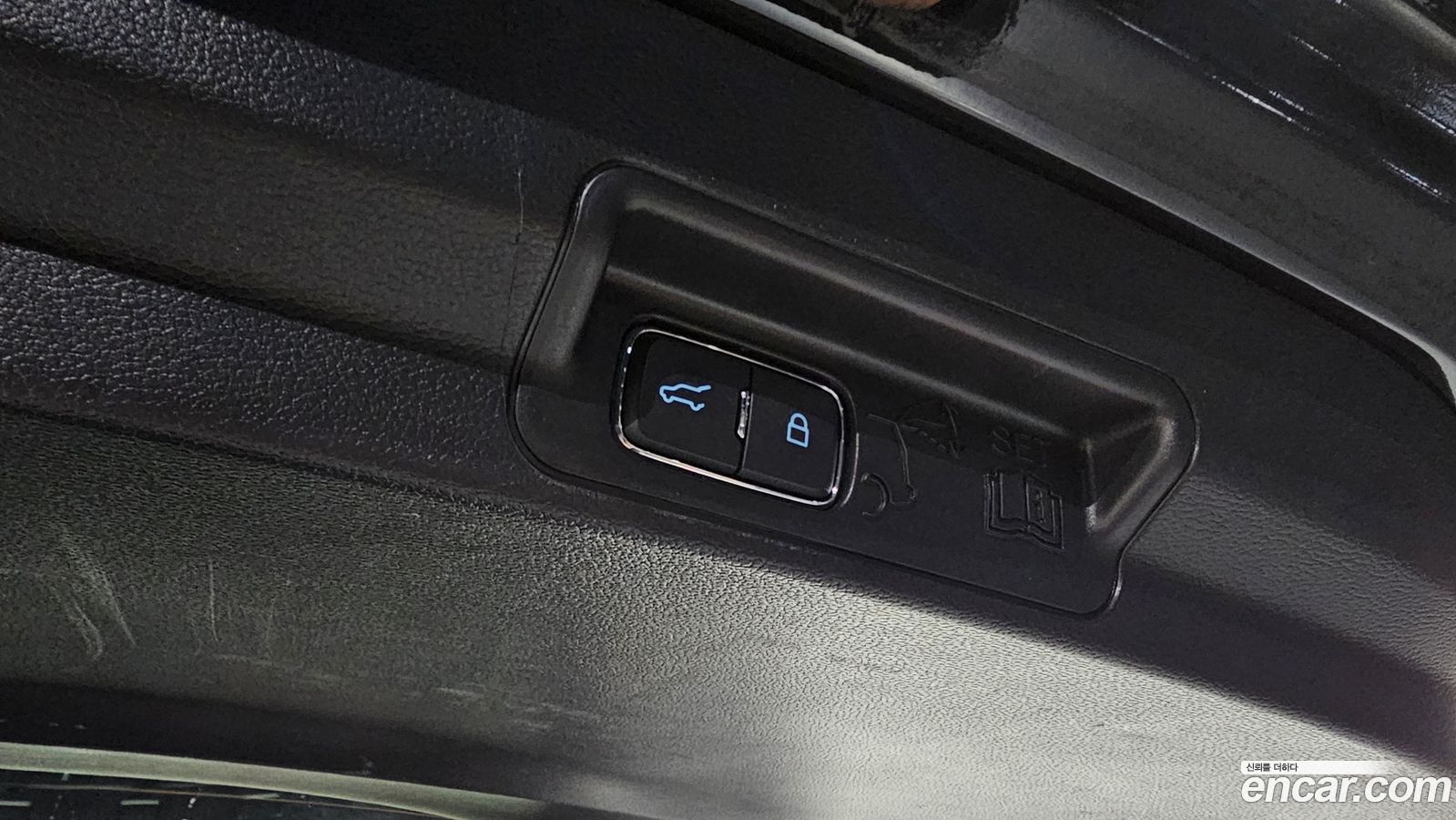 Ford Explorer Mk6