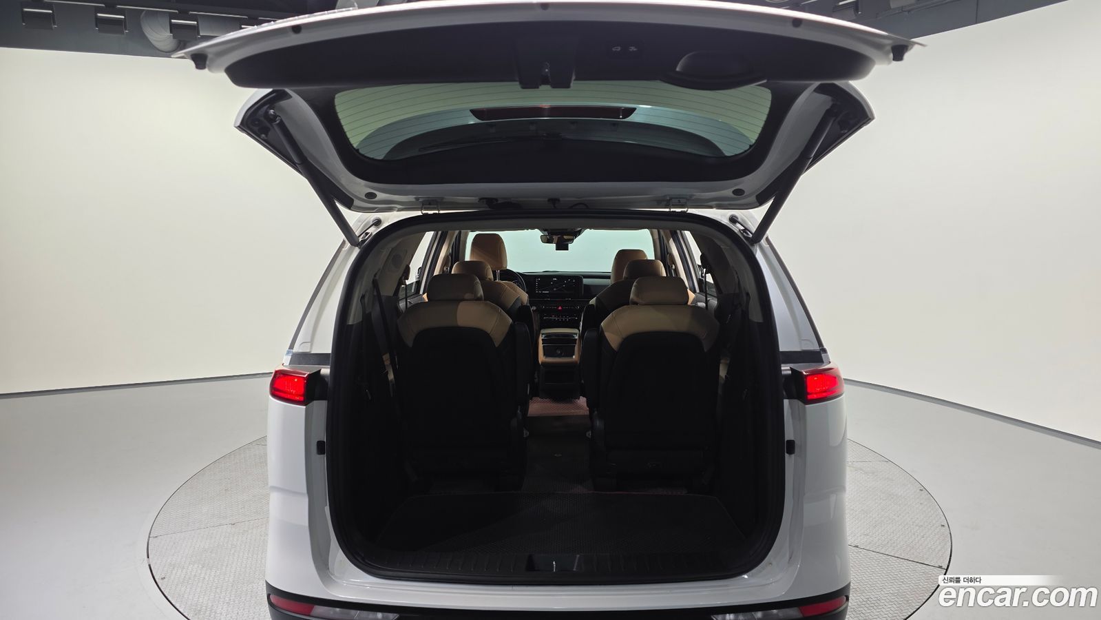 Kia Canival Mk4