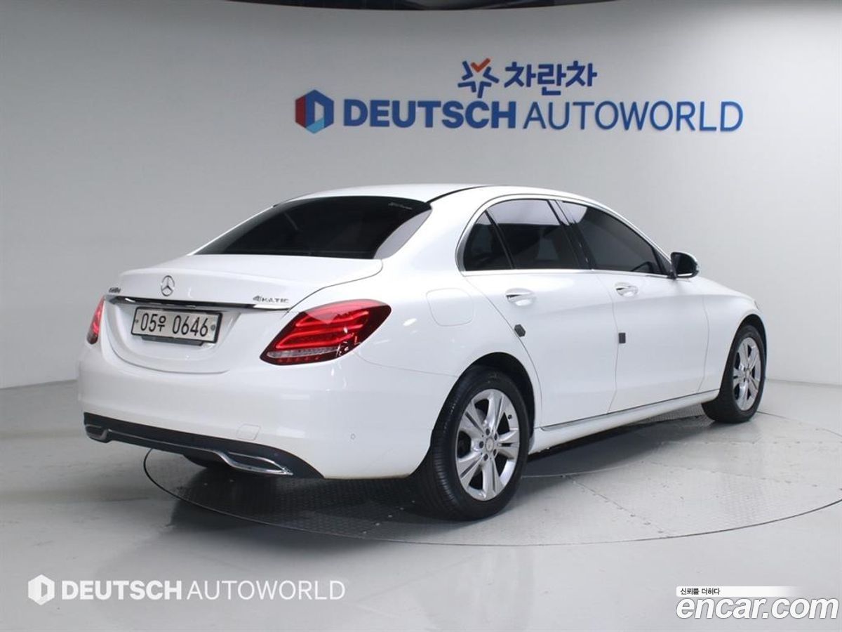 Mercedes-Benz C-Class
