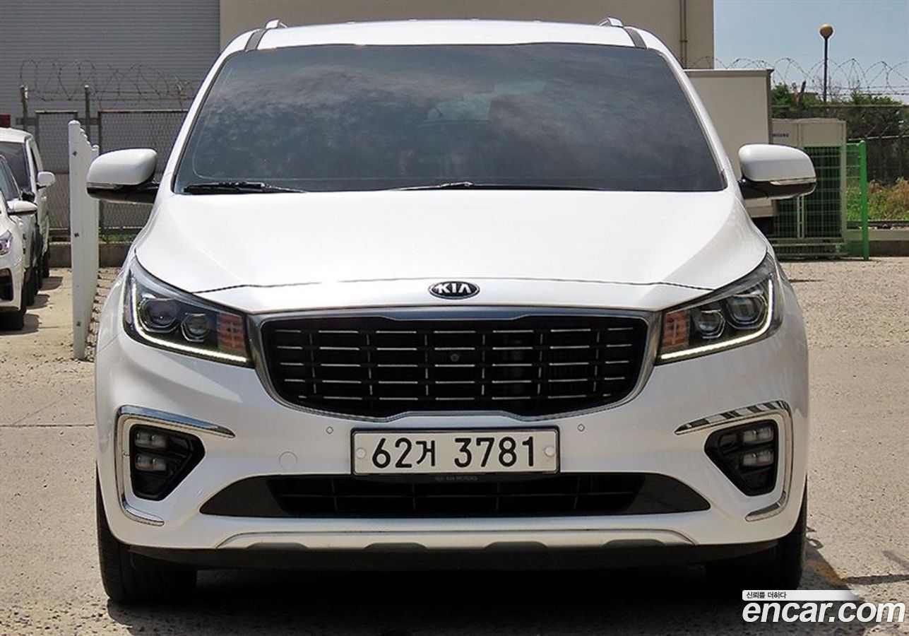 Kia Canival