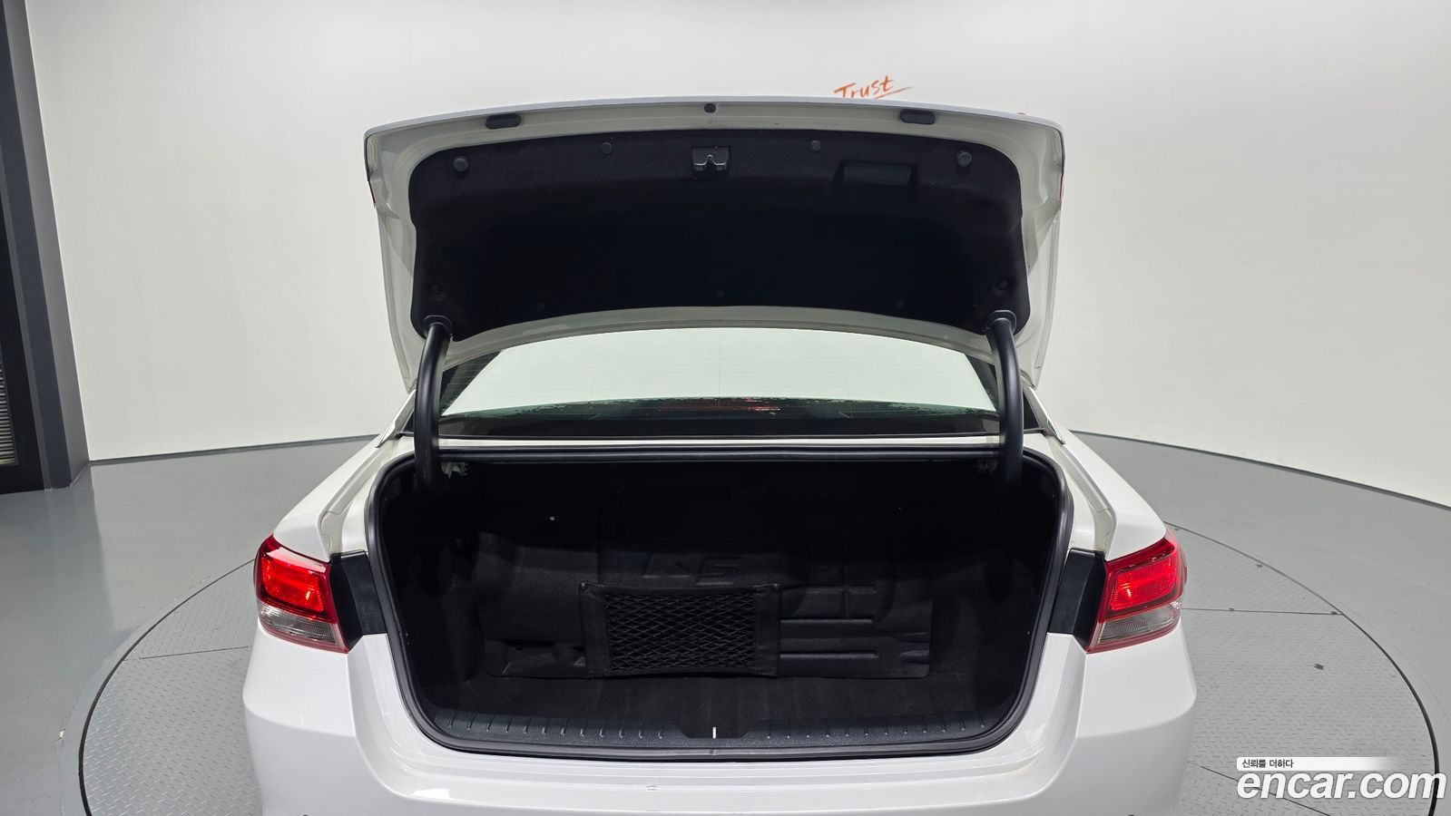 Kia K5 Mk2