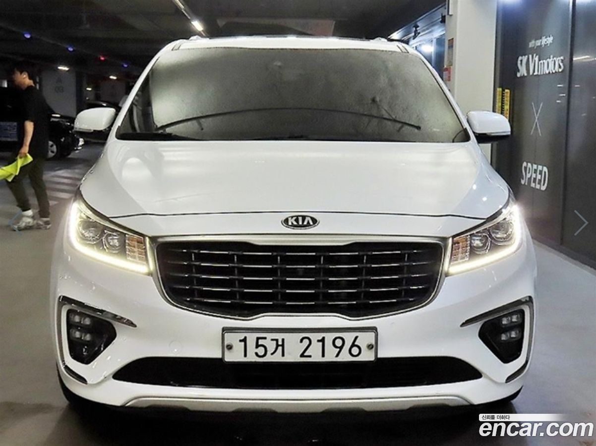 Kia Canival
