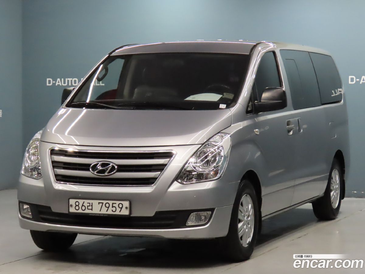Hyundai Starex