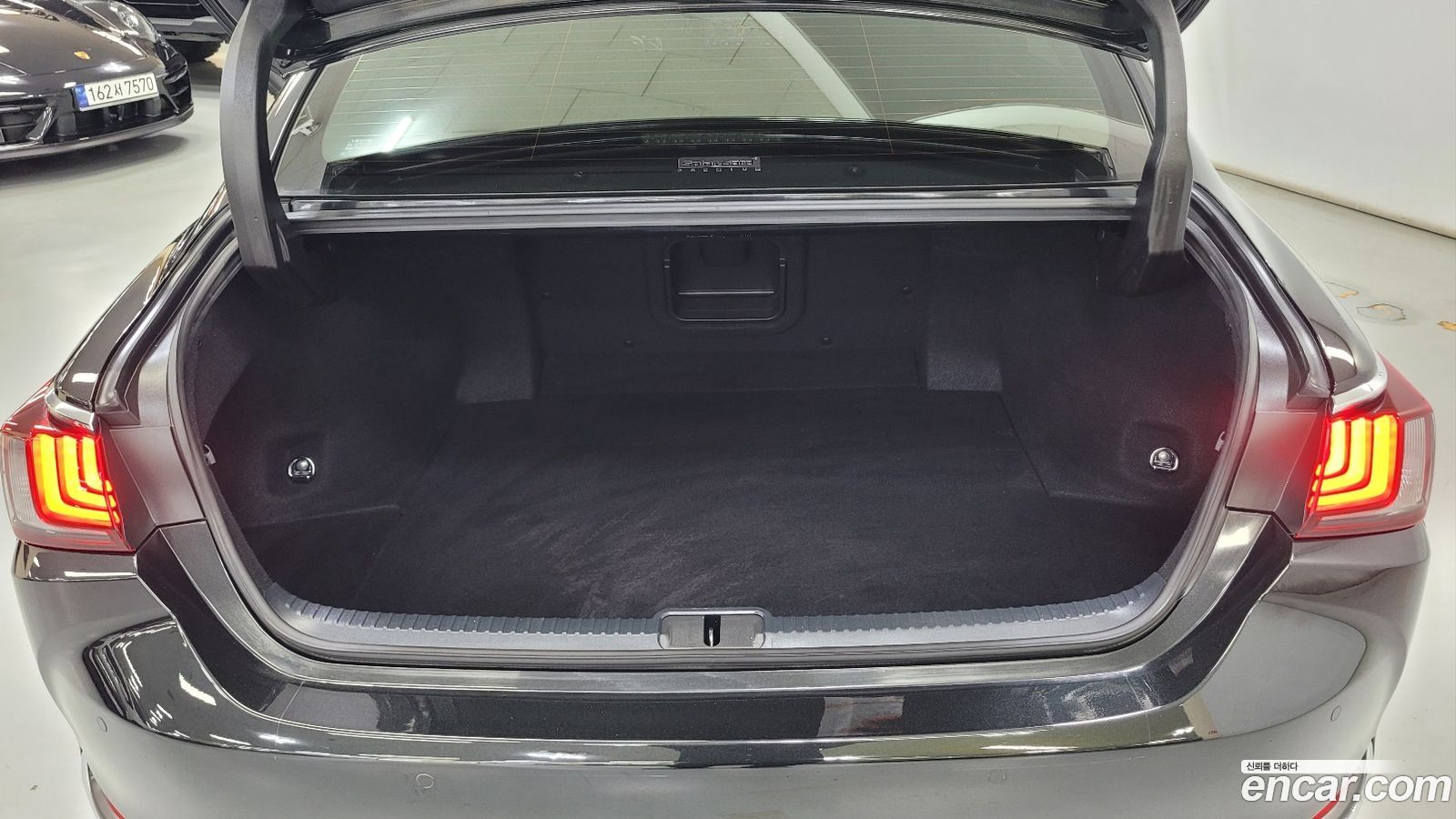 Lexus ES Mk7