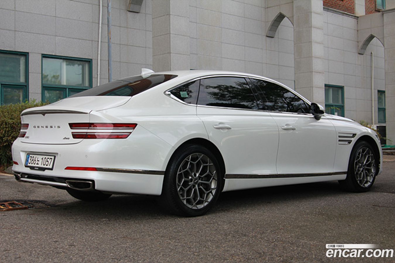 Genesis G80