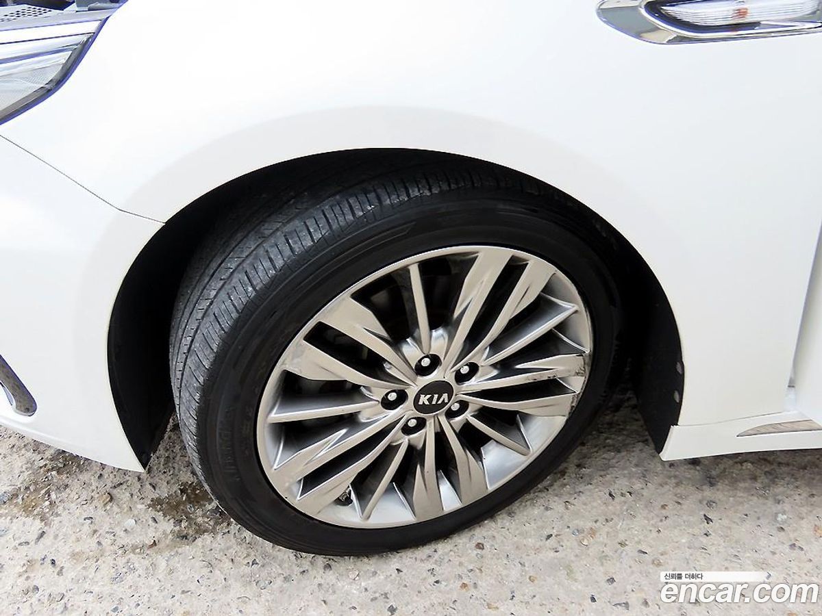 Kia K5 Mk2