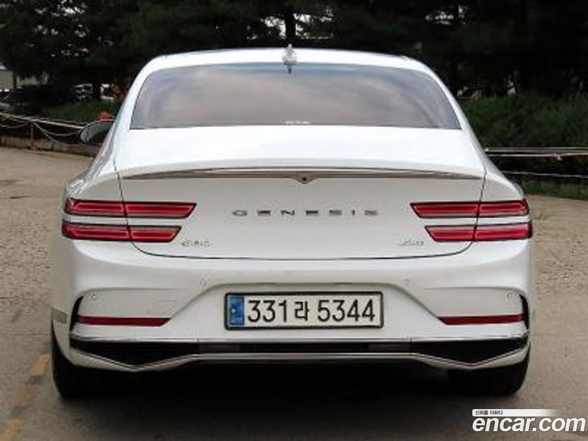 Genesis G80