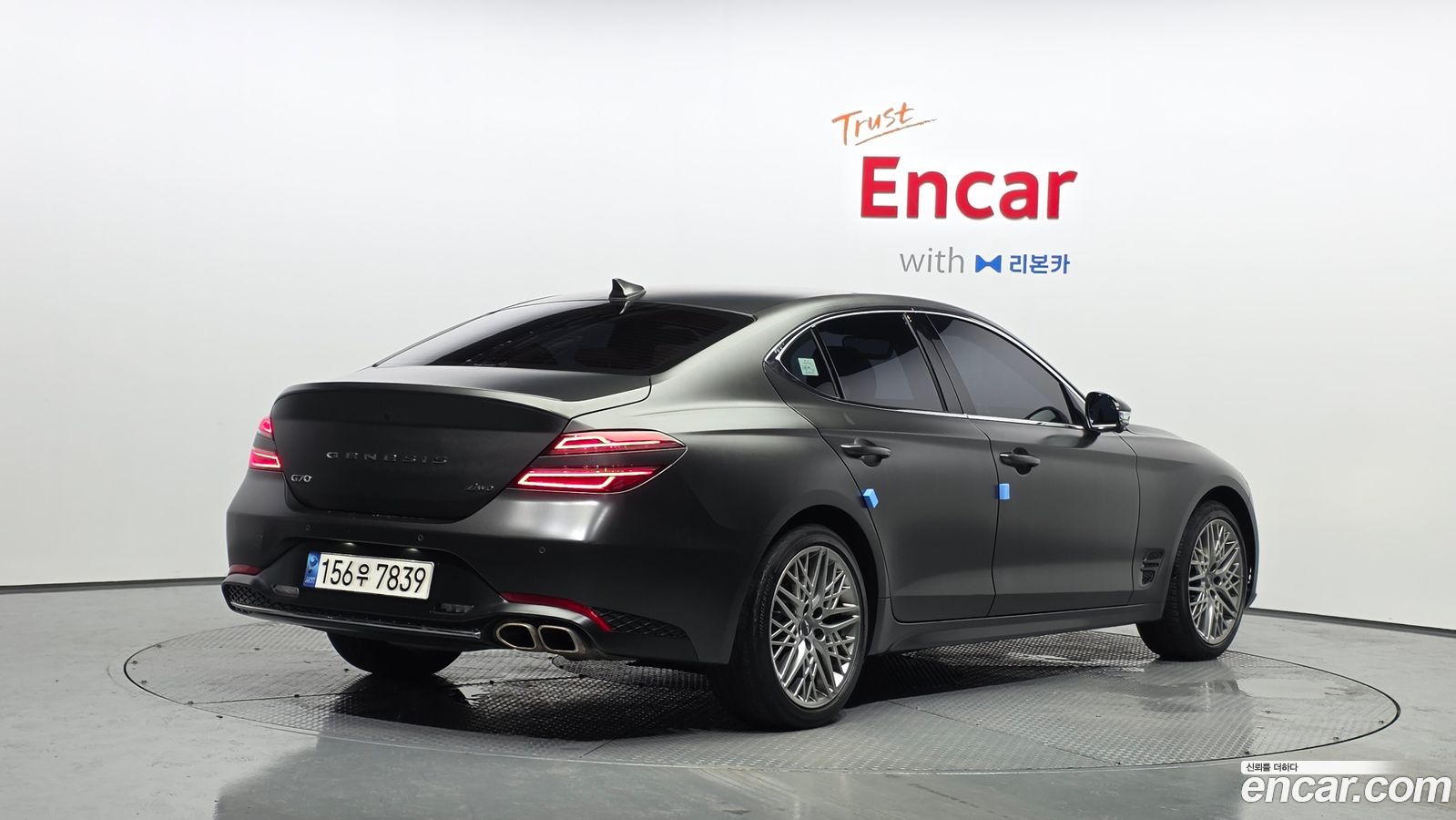 Genesis G70