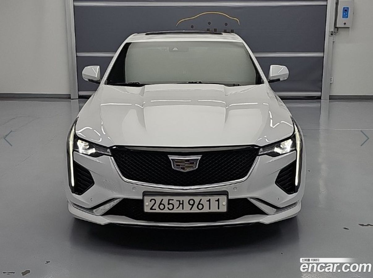 Cadillac CT4